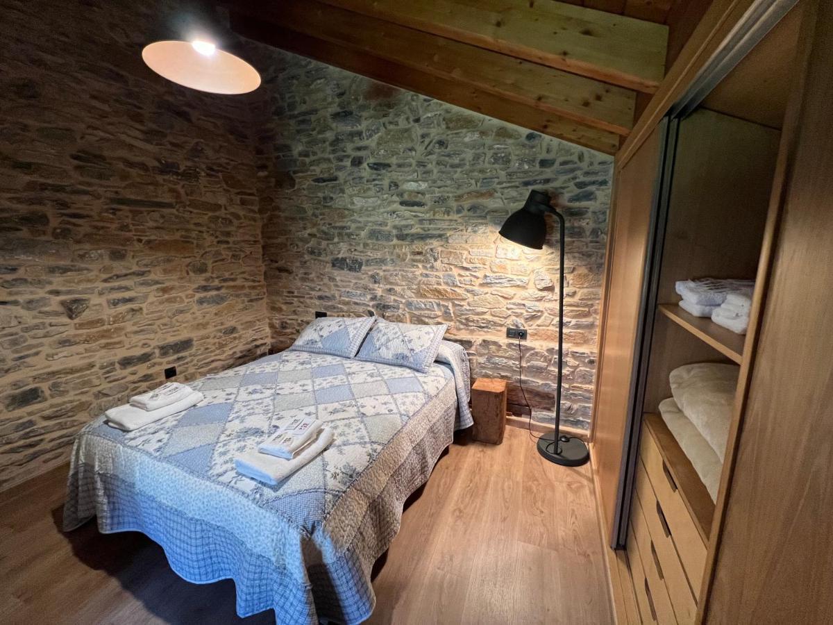 Casa Rural La Torre Recien Rehabilitada. Las Herrerias Luaran gambar